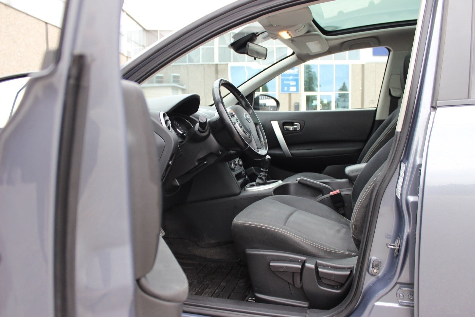 Nissan Qashqai +2 – Image 10