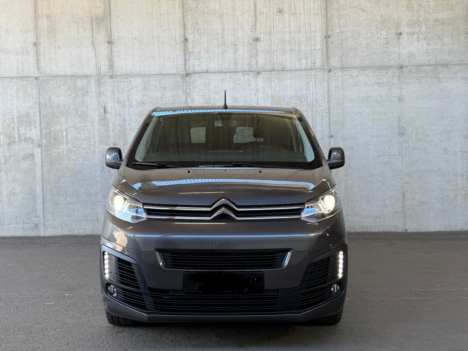 Citroën Jumpy 2.0HDI/150HP/Hook/RCAM/CRUISE/2X.SLIDE DOOR/DAB/COMF.WALL/2020 /97 000 km /Manuelle