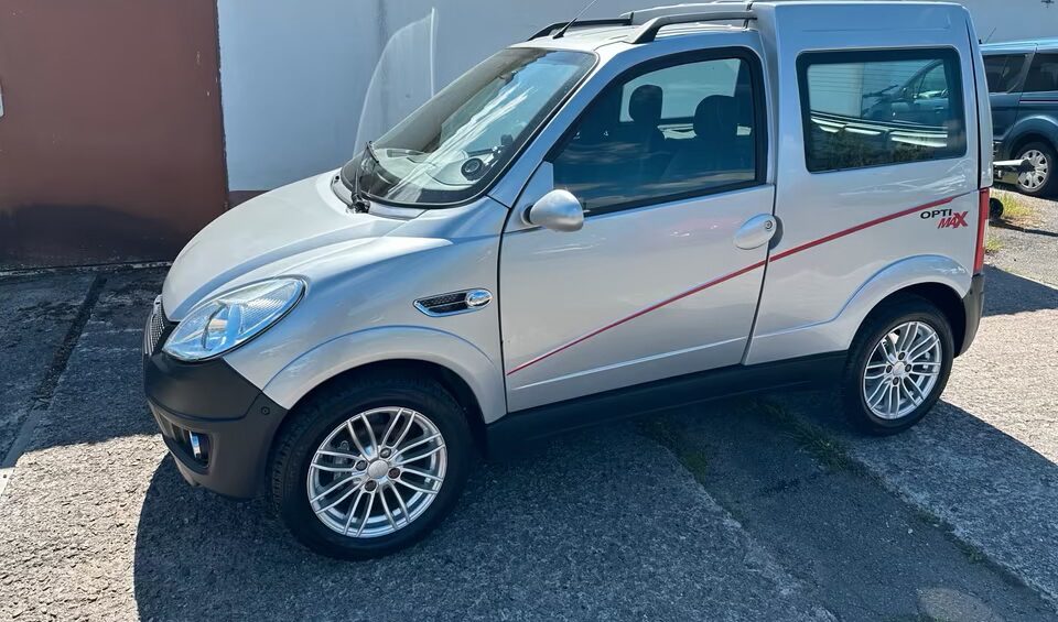 Ligier Opti max grand coffre et espacé