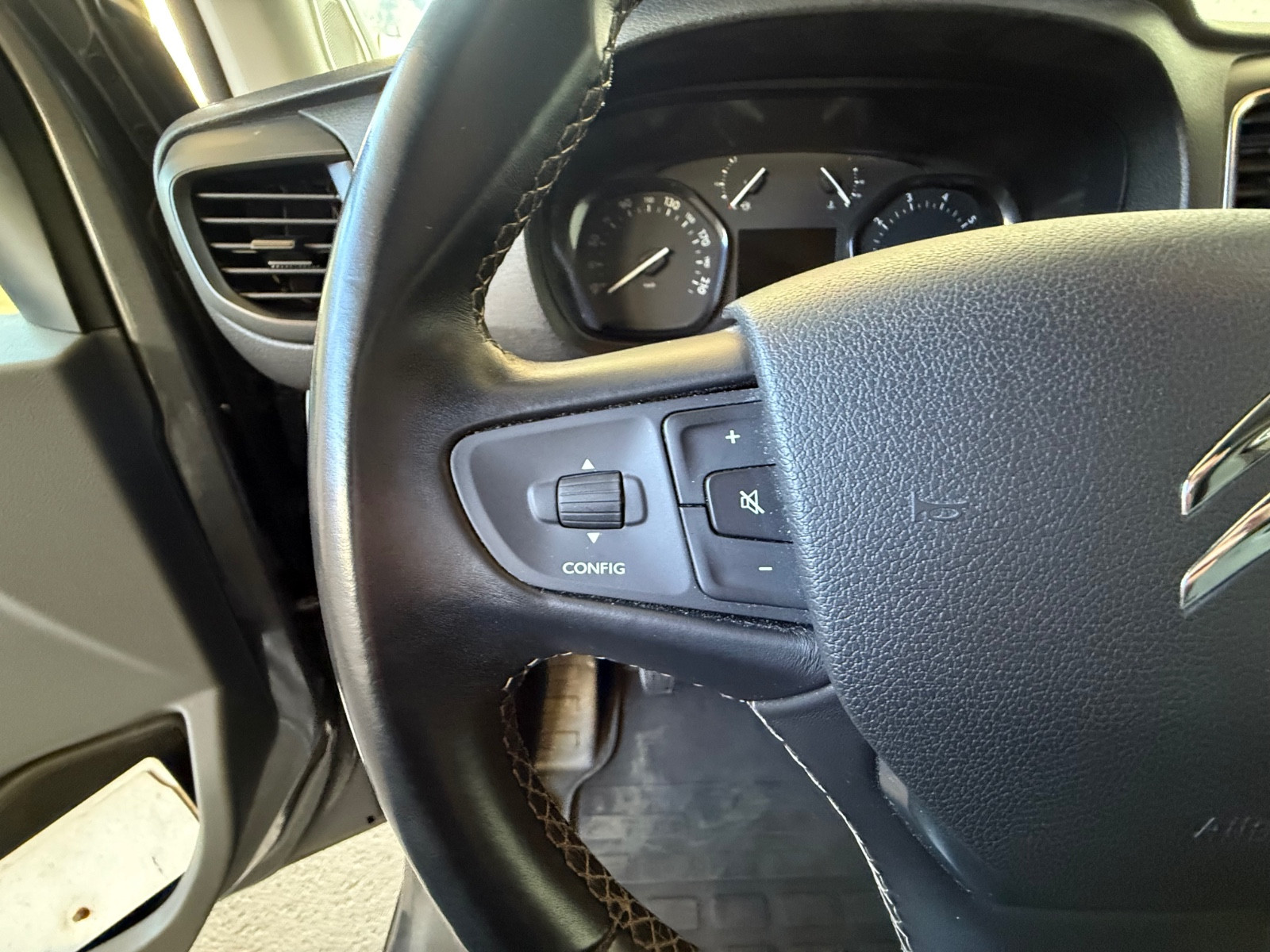 Citroën Jumpy 2.0HDI/150HP/Hook/RCAM/CRUISE/2X.SLIDE DOOR/DAB/COMF.WALL/2020 /97 000 km /Manuelle – Image 13