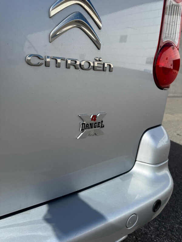 Citroën Berlingo / 4x4/ FAIBLE KM/ TOUS SERVICES – Image 13