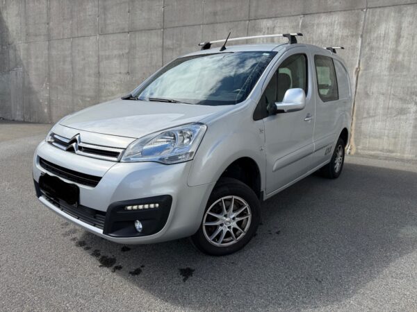 Citroën Berlingo / 4x4/ FAIBLE KM/ TOUS SERVICES – Image 2