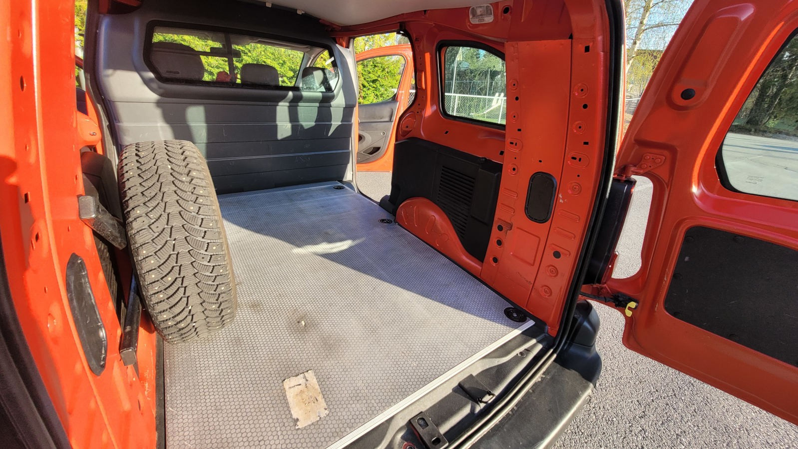 Citroën Dangel Berlingo 2016 1.6-99 D 4X4 – Image 14