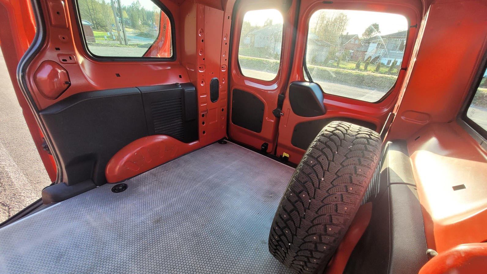 Citroën Dangel Berlingo 2016 1.6-99 D 4X4 – Image 9