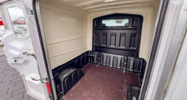 Aixam D truck – Image 6