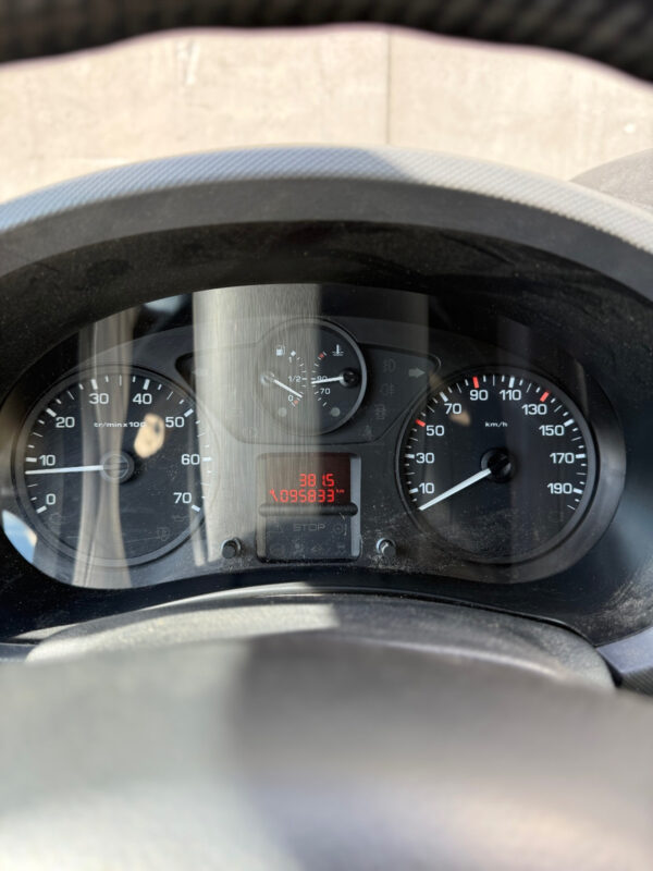Citroën Berlingo / 4x4/ FAIBLE KM/ TOUS SERVICES – Image 10
