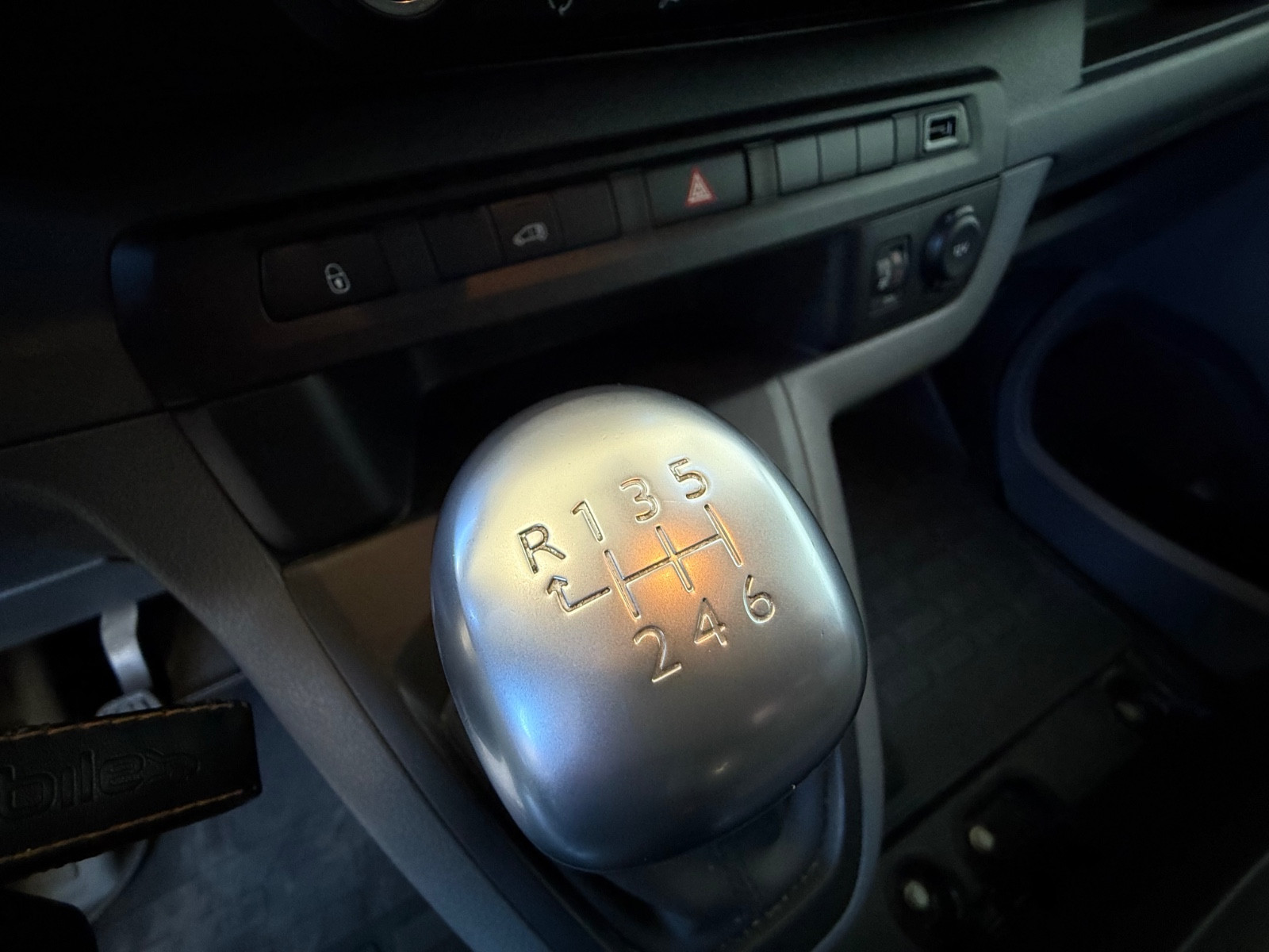 Citroën Jumpy 2.0HDI/150HP/Hook/RCAM/CRUISE/2X.SLIDE DOOR/DAB/COMF.WALL/2020 /97 000 km /Manuelle – Image 7