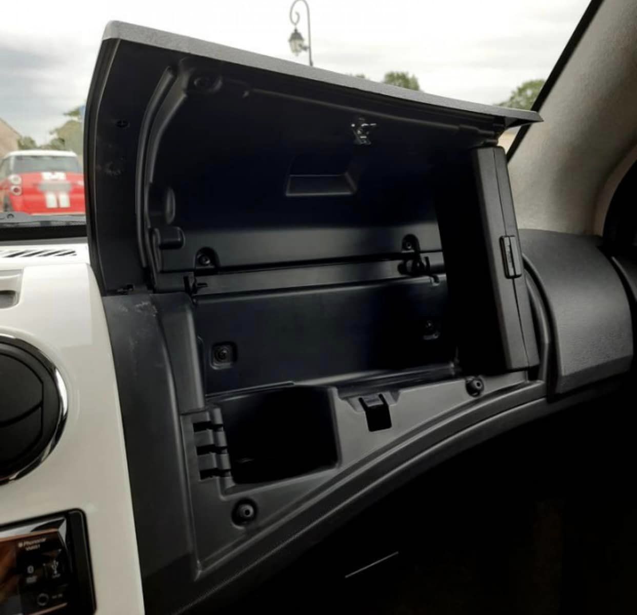 Ligier JLS50 – Image 12