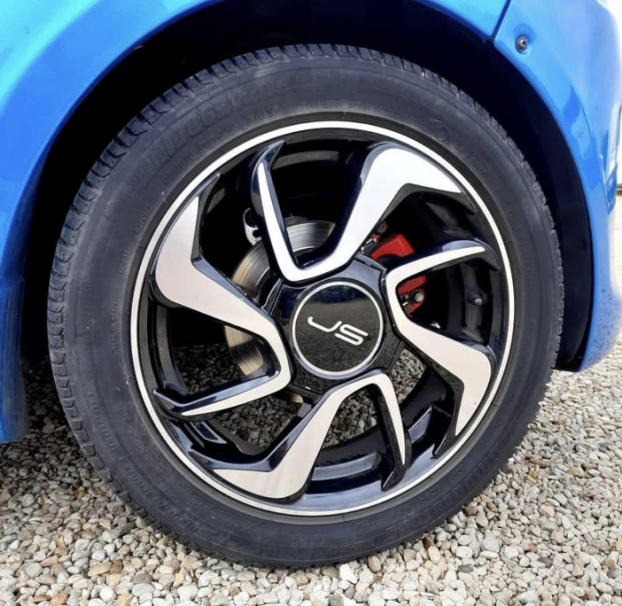 Ligier JLS50 – Image 15