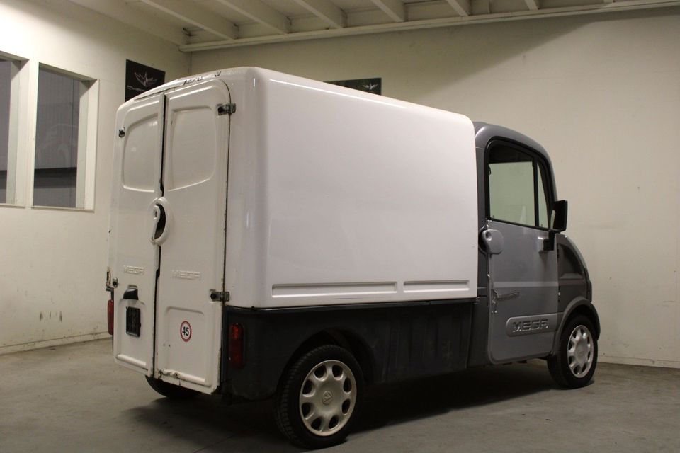 Aixam Mega Truck – Image 3